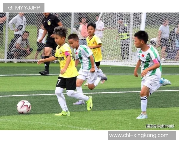 广州市足球联赛精彩纷呈各队争夺冠军荣耀展现城市足球魅力 广州市足球联赛精彩纷呈各队争夺冠军荣耀展现城市足球魅力