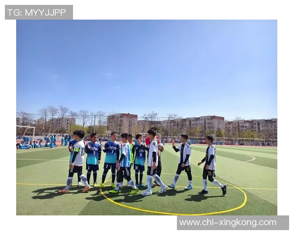 日落足球装备的魅力与实用性探讨让你在球场上尽显风采